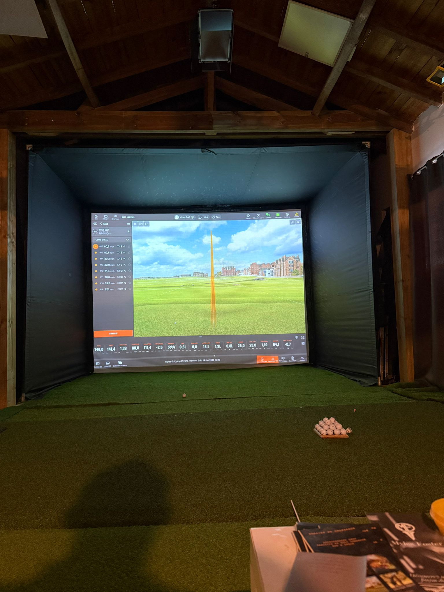 MF Golf indoor facility